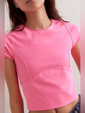 NWT We The Free Protagonist Cropped Cap Sleeve Tee -M